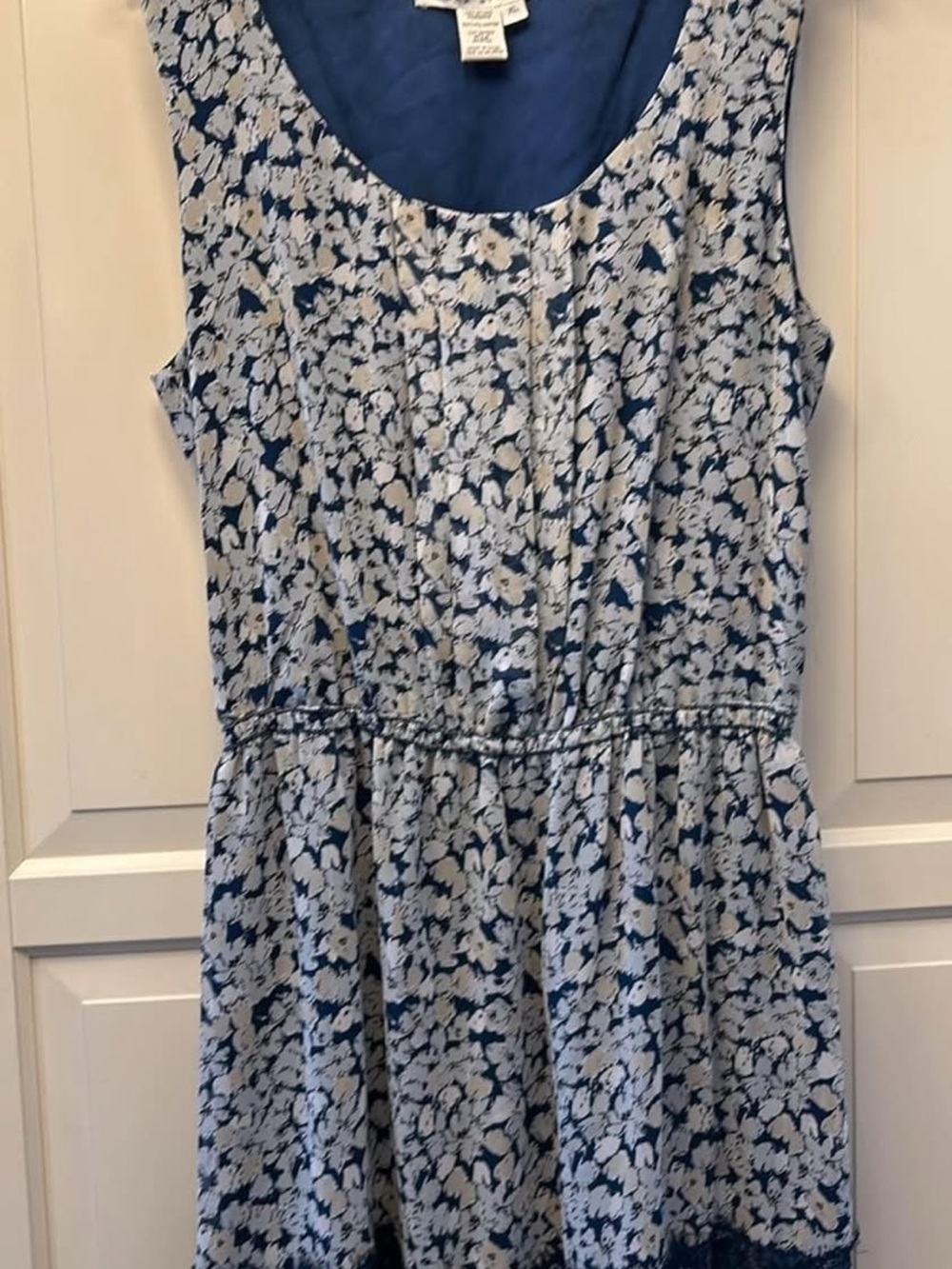 Max Studio Blue and White Floral Sleeveless Dress